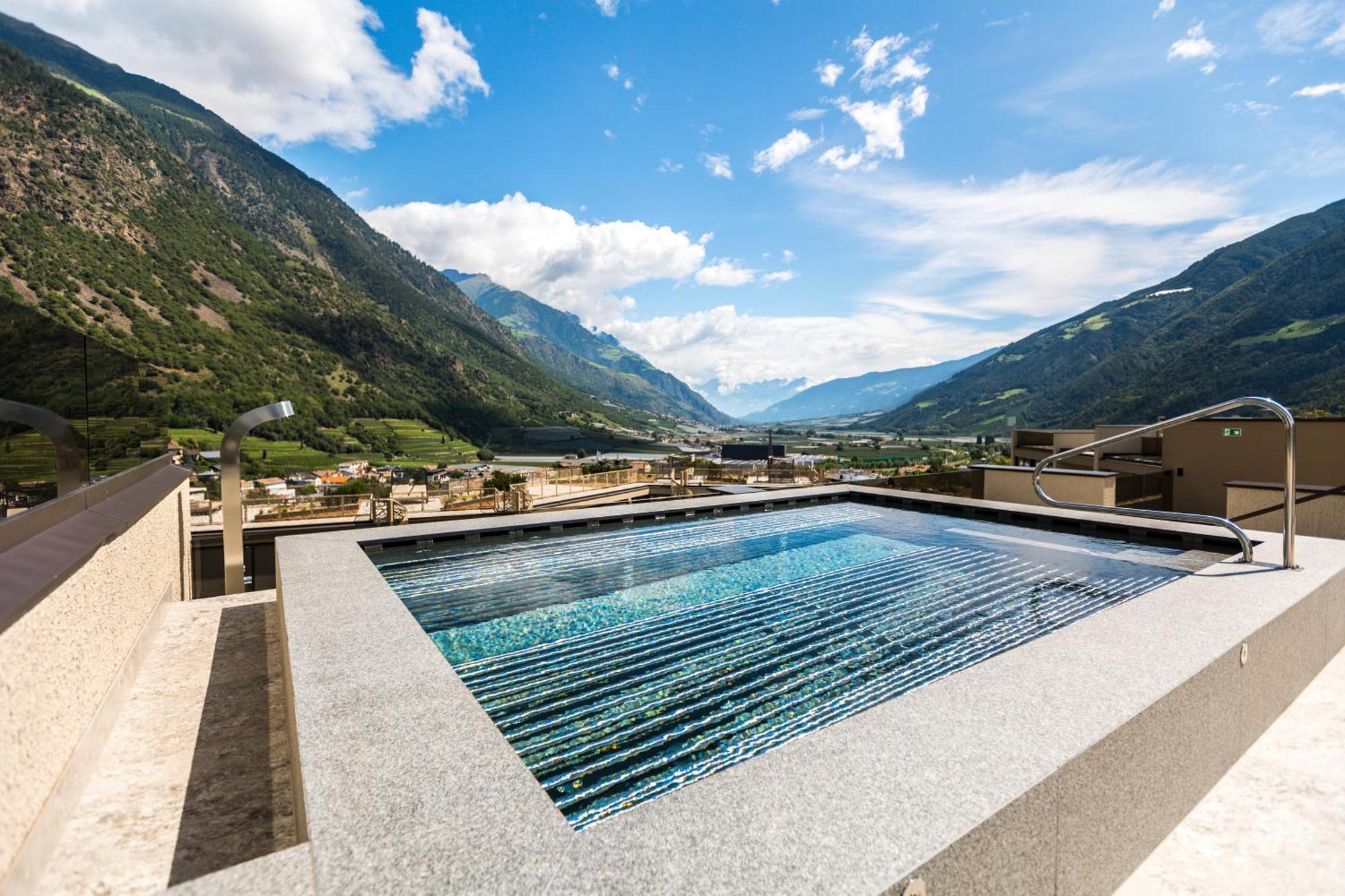 Boutique Hotel Amaril Kastelbell-Tschars Exterior photo