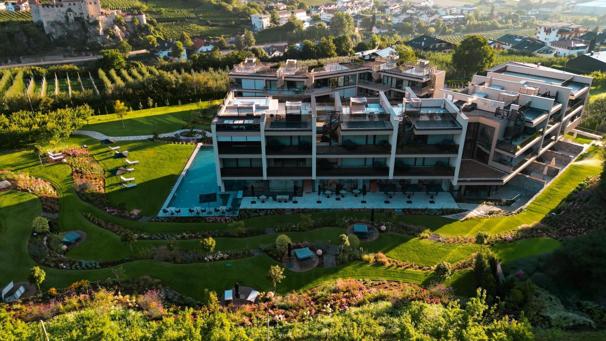 Boutique Hotel Amaril Kastelbell-Tschars Exterior photo